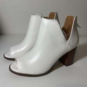 Coutgo ZBY Women's Size 7 Peep-Toe Ankle Boots Booties Side Cutouts Block Heel
